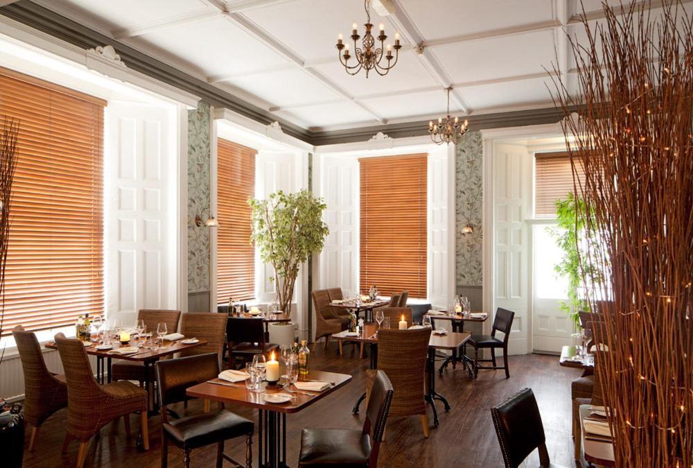 The Thomas Paine Hotel ثتفورد المظهر الخارجي الصورة
