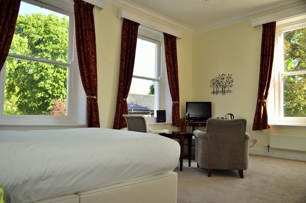 The Thomas Paine Hotel ثتفورد المظهر الخارجي الصورة