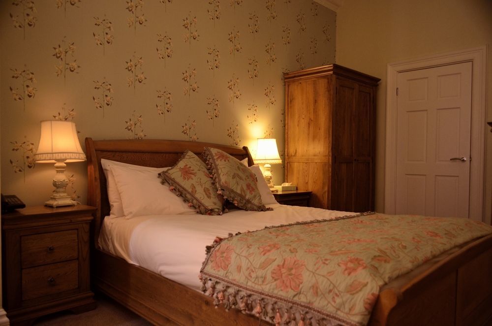 The Thomas Paine Hotel ثتفورد المظهر الخارجي الصورة