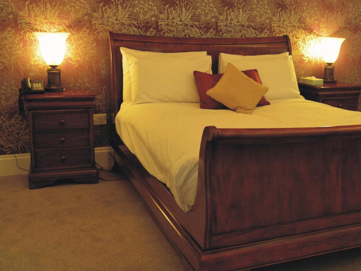 The Thomas Paine Hotel ثتفورد المظهر الخارجي الصورة