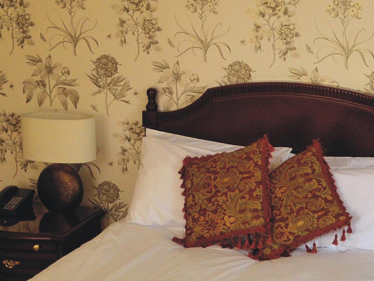 The Thomas Paine Hotel ثتفورد المظهر الخارجي الصورة